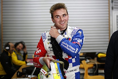Recordzege voor Oliver Rowland, Nyck de Vries net naast het podium