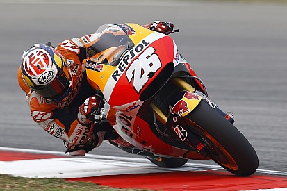 Sepang MotoGP: Pedrosa on pole, Rossi outpaces Lorenzo
