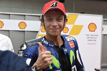 "Rossi da una patada a su leyenda", esto dice la prensa sobre Valentino Rossi