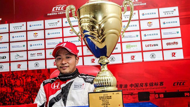 Una Civic TCR per Henry Ho Wai Kun a Macao
