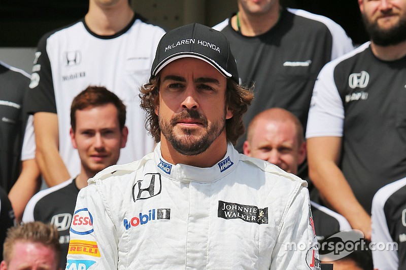 Fernando Alonso: „Red Bull ist selber schuld am Motorenproblem“