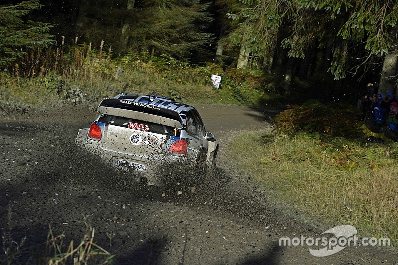 Galles, PS6: Ogier chiude con 13
