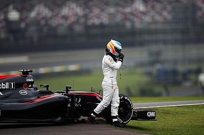 Alonso n'est "pas frustré" malgré un nouvel ennui moteur