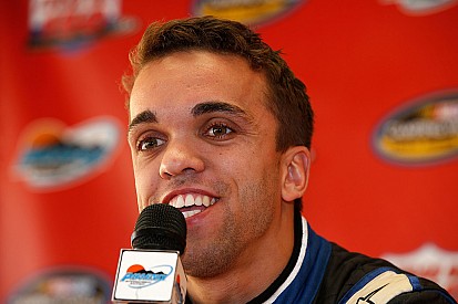 Fotostrecke: Rico Abreu - 1,32 Meter in der NASCAR