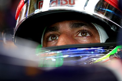 Com Red Bull na F1, Ricciardo desiste de ir para NASCAR