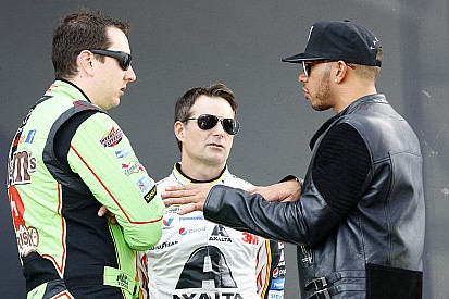 Hamilton quedó encantado con el NASCAR