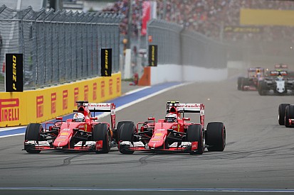 Kimi faz Vettel "trabalhar por seu dinheiro", diz ferrarista