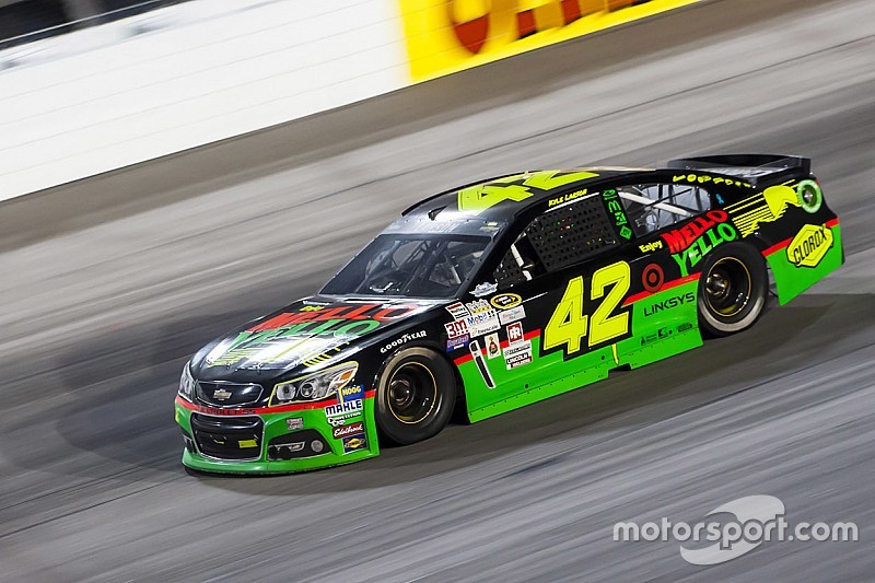 Darlington Raceway continuará con el 'Throwback Weekend' en 2016