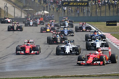F1 heeft geen kritiek nodig maar oplossingen - Prost