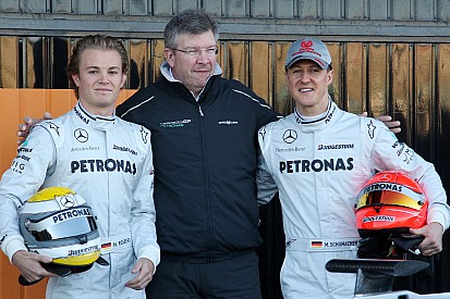 6 jaar geleden: Michael Schumacher maakt comeback bekend