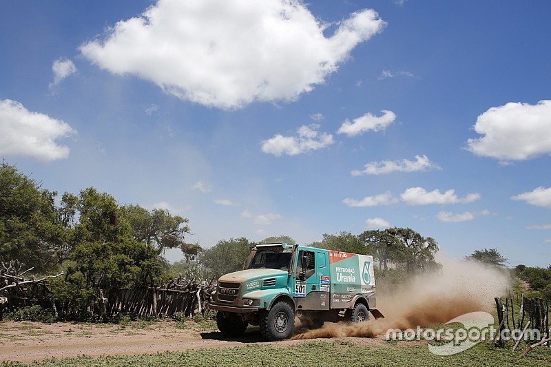 Dakar: il team Petronas De Rooy Iveco vuole la vittoria