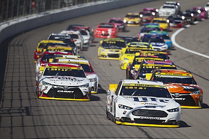 NASCAR: Wann kommt das Charter-System?