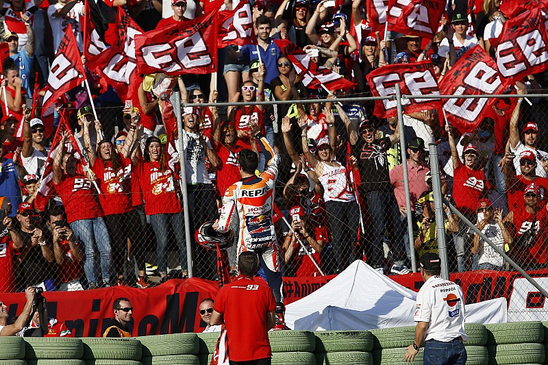 Aficionados italianos de Márquez no irán a Mugello por seguridad
