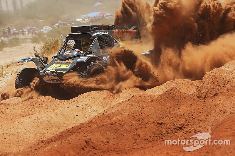 Unieke prestatie Tim Coronel: 'Drie keer knipperen'
