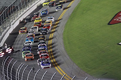 NASCAR confirma que la Caza llega a la Serie Xfinity y a las Trucks