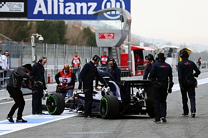 Toro Rosso помешали проблемы с коробкой передач