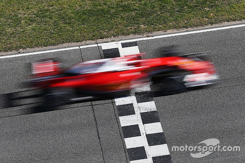 Análisis: ¿Una vuelta inadvertida revela el ritmo real de Ferrari?
