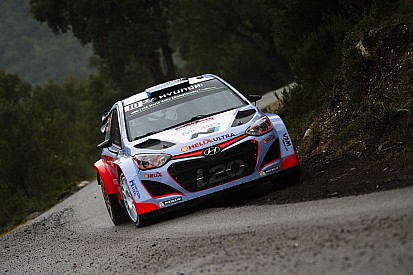 Abbring met Hyundai in WRC-rally's van Portugal en Italië