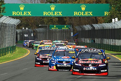Melbourne: Nur Whincup verhindert Van-Gisbergen-Durchmarsch