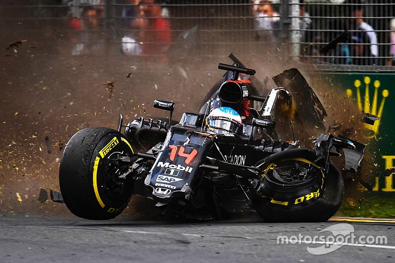 Nuevo motor para Alonso en Bahrein