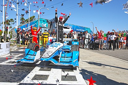 IndyCar explica la sanción mínima a Pagenaud