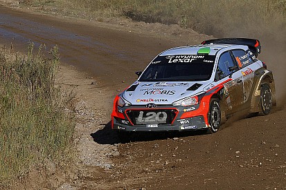 Argentina, PS14: brutto incidente per Latvala. Paddon primo!
