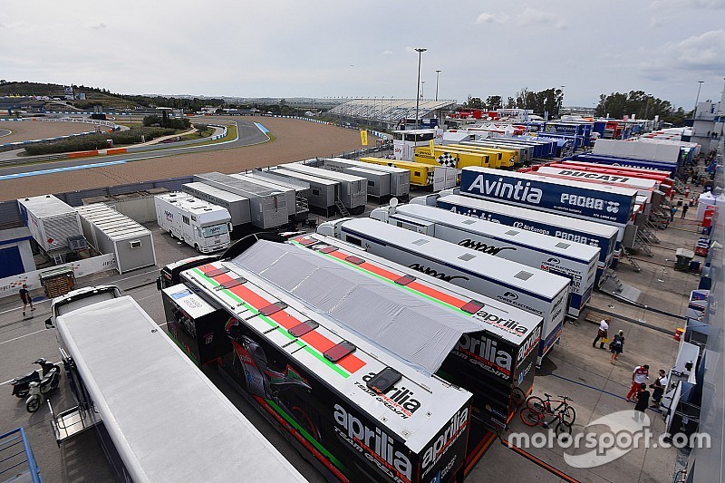 Разминка MotoGP может быть задержана