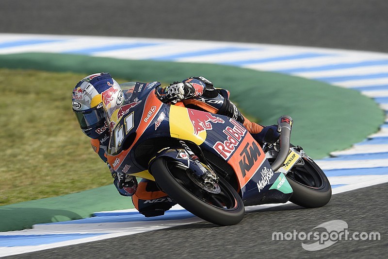Binder sbanca Jerez partendo ultimo, sul podio Bulega e Bagnaia