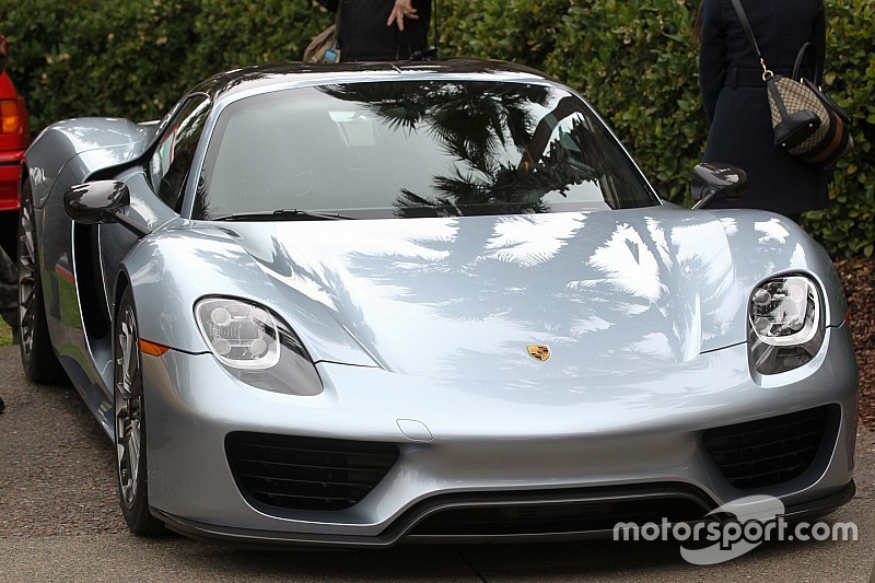 'Porsche wil Ferrari verslaan met 650 pk sterke 960'