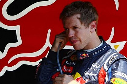 Vettel: Takımda çok mutluyum, Ferrari'yi düşünmüyorum
