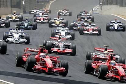 FIA, daha çok geçiş için harekete geçti