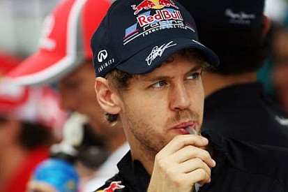 Vettel şeytanının bacağını kırdığı için mutlu