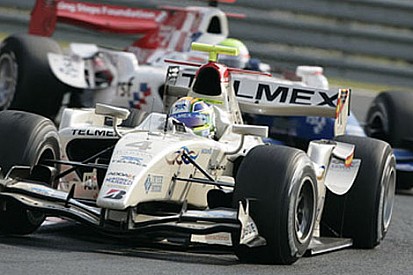 Sauber: Perez Kobayaşi'den daha riskli değil