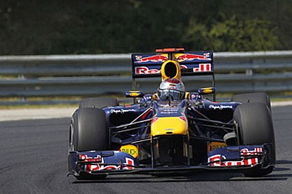 Vettel'in McLaren ihtimalini reddetmedi