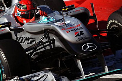 Brawn mı Schumacher mi gidecek?
