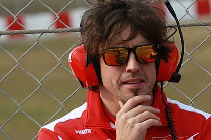 Alonso FIA'ya yönelik eleştirilerinden özür diledi