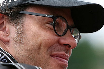 2011 Villeneuve'ün F1 girişimi için son yıl olacak