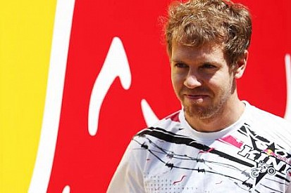 Red Bull Vettel'le 2015'e kadar devam etmek istiyor