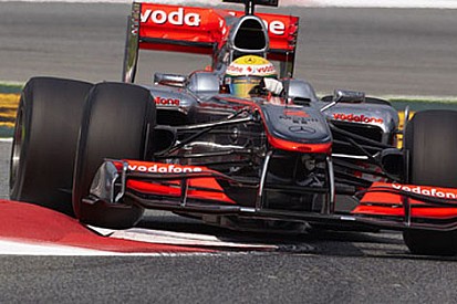 Hamilton Red Bull'un hızı karşısında şaşkınlığını gizleyemedi