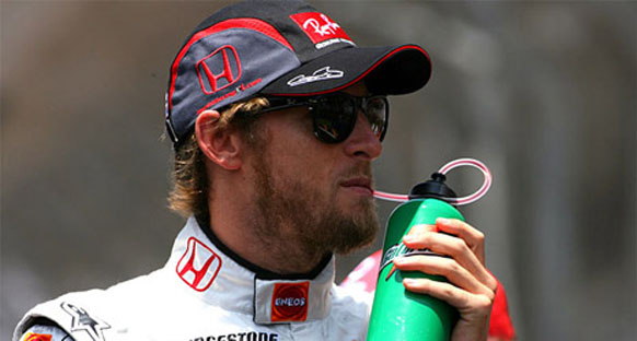 Button sıralama performansına rağmen mutlu
