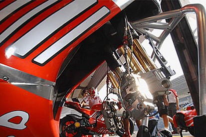 MotoGP - Ducati, karbon şasiyi test etti