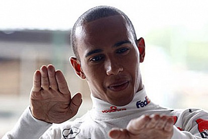 Hamilton'dan yeni girişim