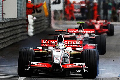 Force India yarış hakemlerine şikayette bulundu