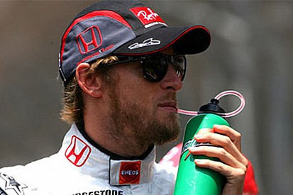 Button Melbourne'da puan beklemiyor
