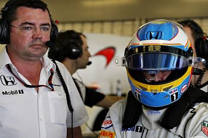 Boullier: Honda programın gerisinde