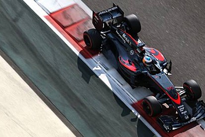 Alonso: McLaren'in 2016'da iki saniye kazanmak için mantıklı yolları var