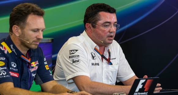 McLaren: Red Bull'un motor durumuna -hayır kurumu değiliz- dedi