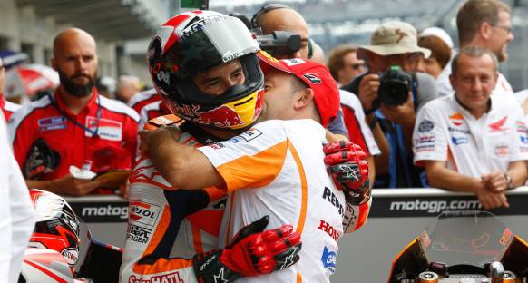 Indianapolis'te Marquez kazandı
