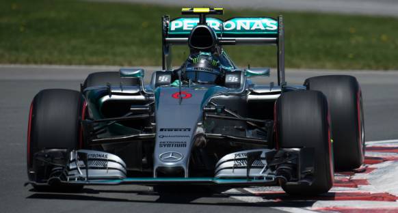 Rosberg: Testler Hamilton'a yardımcı olacak