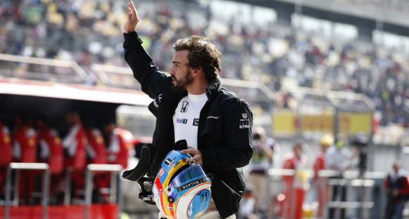 Alonso McLaren'in ilerlemesini övdü